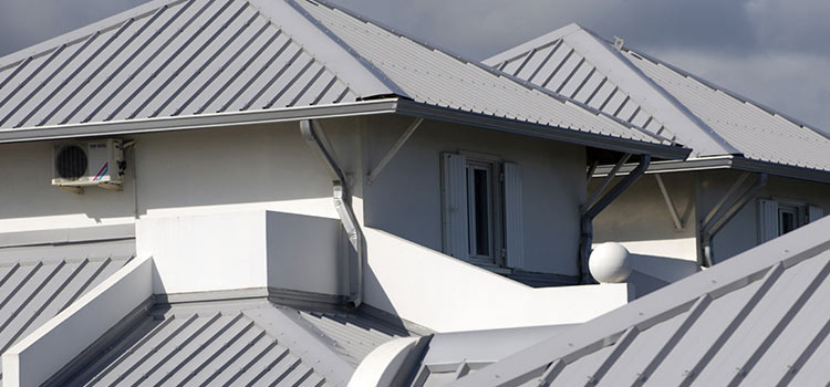 Energy Efficient Roof Valley Glen